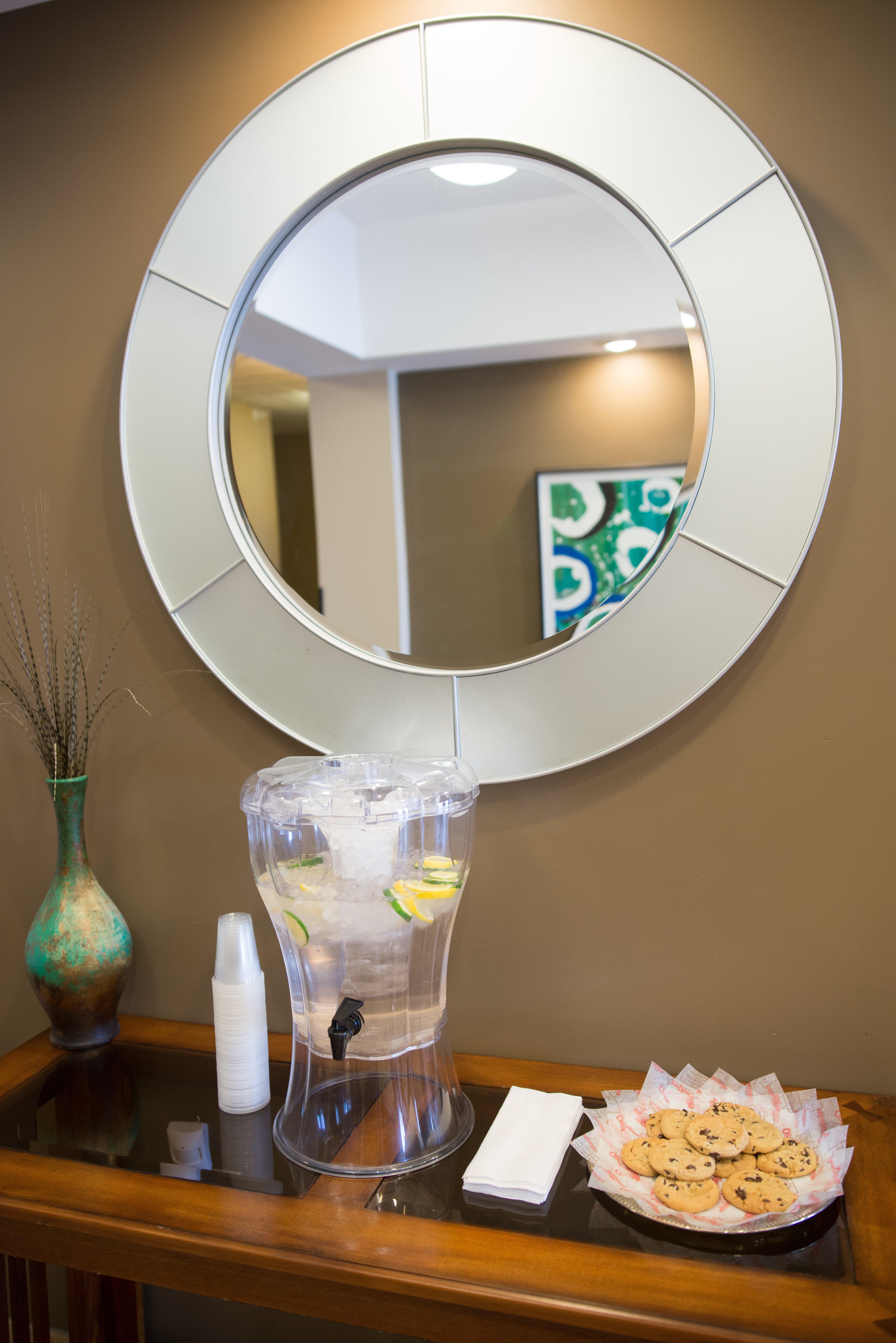 Holiday Inn Express & Suites Northwood By Ihg Silver Lake Экстерьер фото